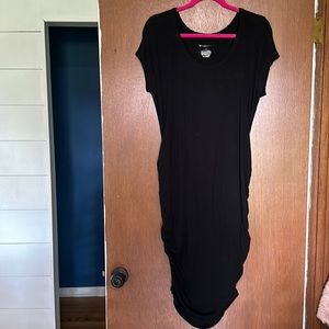 Black stretchy maternity dress